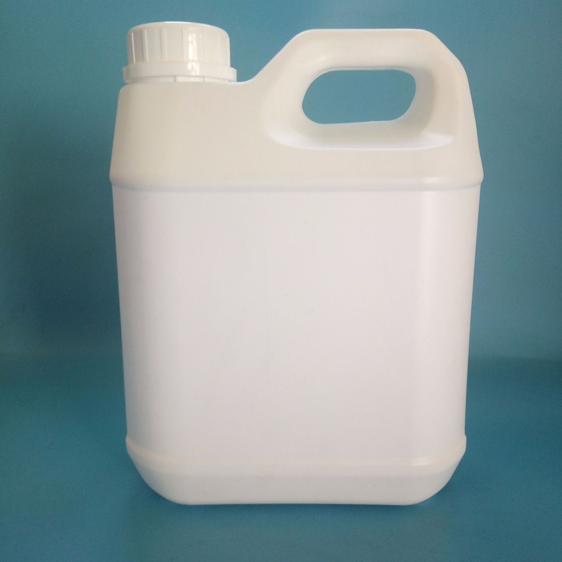 现货pe白色2l 3l 4l 5l化工塑料桶 透明带盖洗洁精洗衣液桶尿素桶