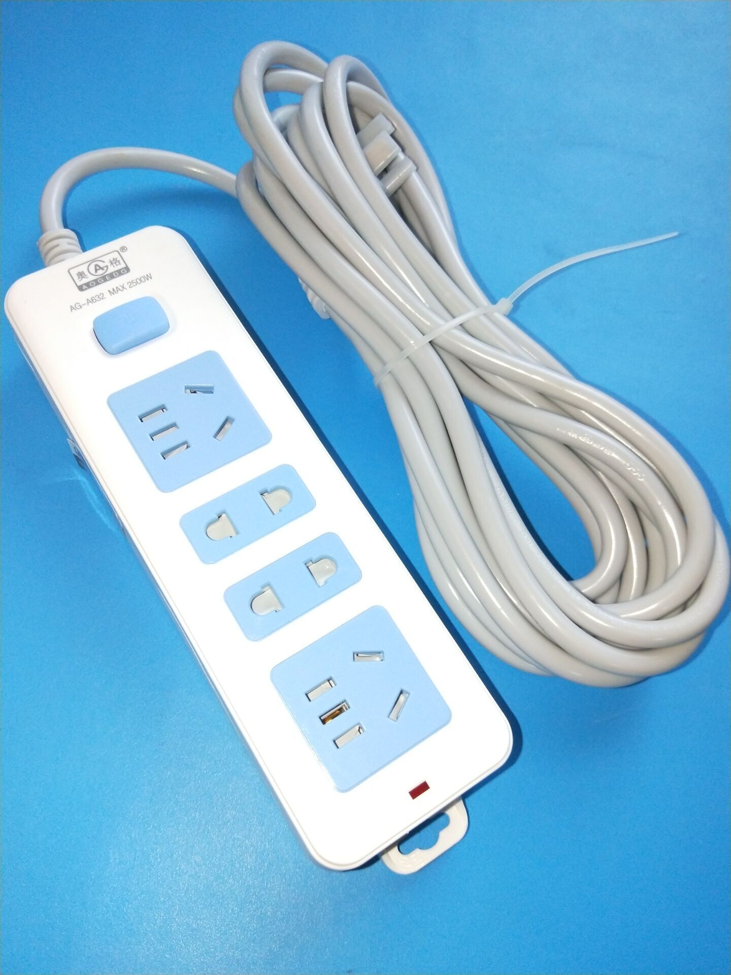 奥格a632安全门14孔1.8米3米5米带开关电源插座插线板纯铜线排插