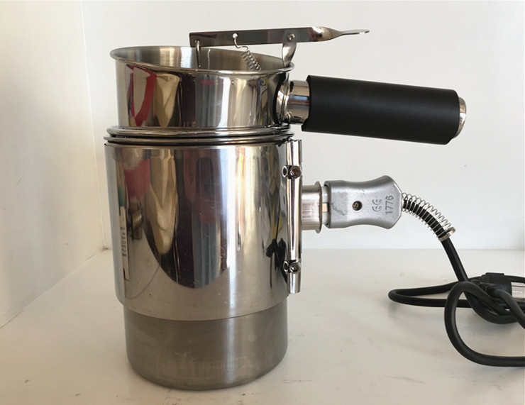 0成交420台膏药机成套设备手动模压黑膏药松香机药片压片机手动膏药