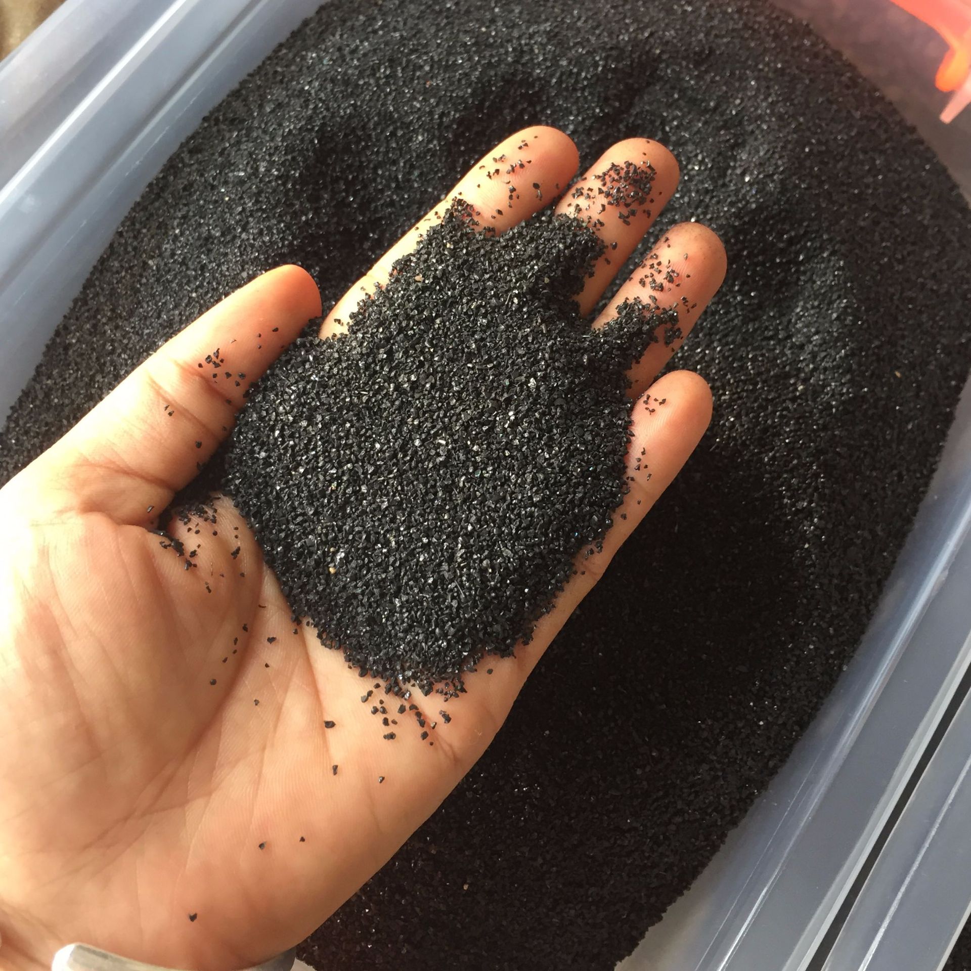 4-8目黑沙建筑墙面地铁过道喷涂真石漆彩砂grg构件原料沙子