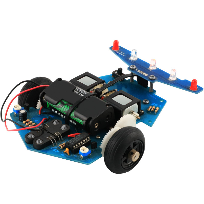 轨迹车寻轨机器人套件diy焊接入门智能单片机编程机器人自动寻线