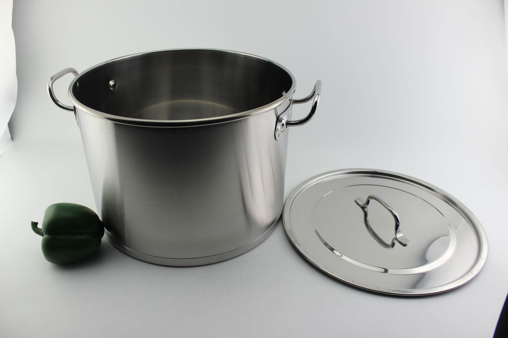 加厚复底不锈钢汤桶 酒店食堂商用大容量带盖水桶多用米桶汤锅