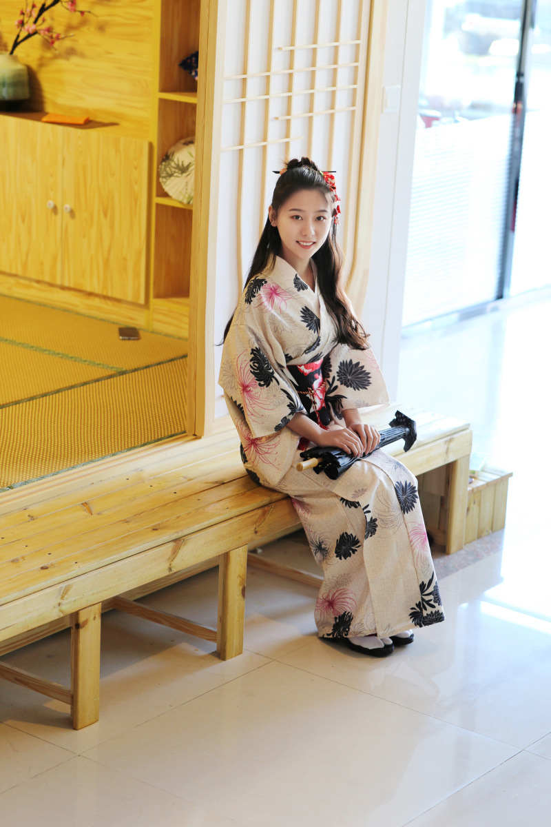 现货日本和服女改良版和服浴衣套装灰色雏菊柄传统和服