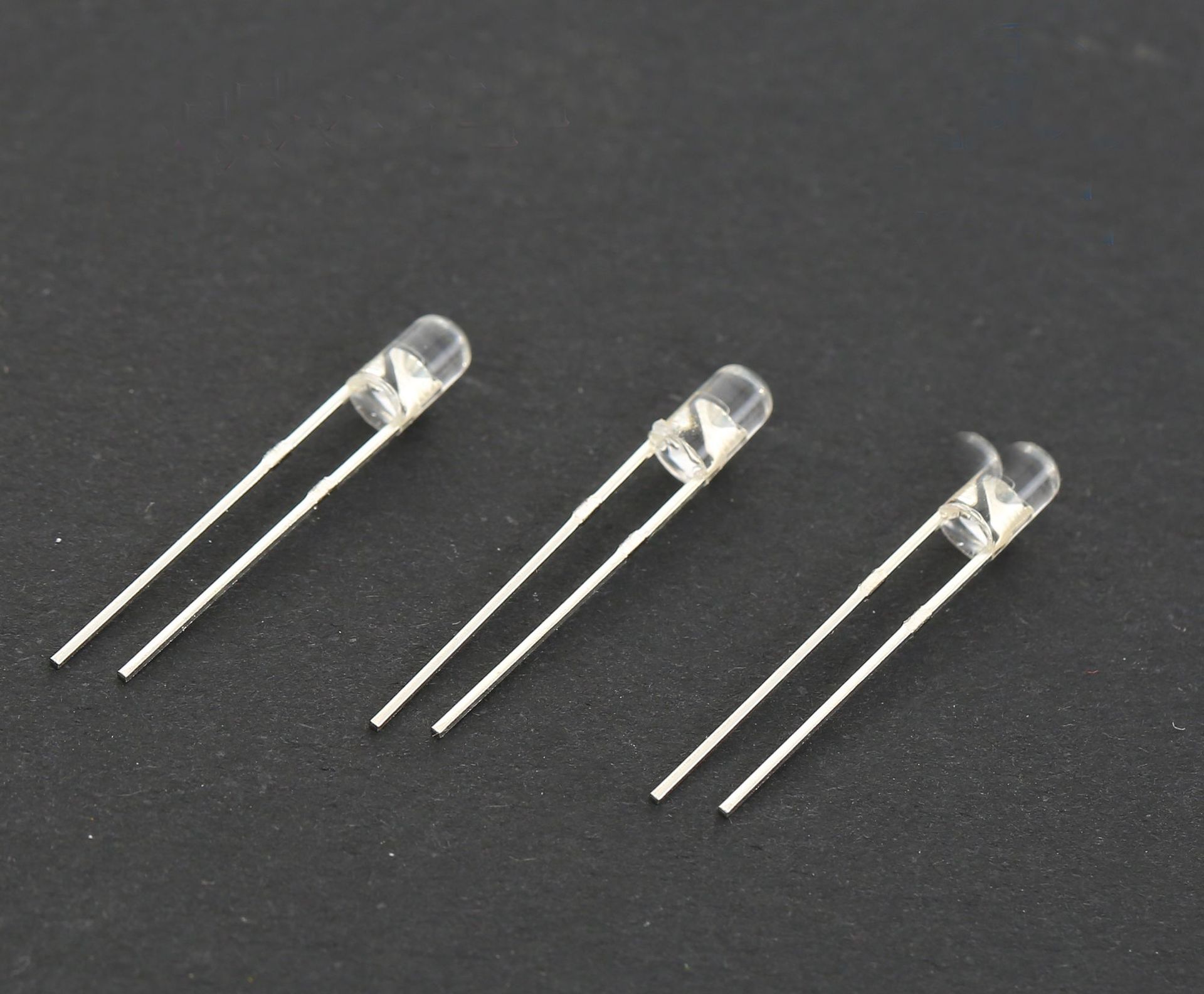 厂家现货 验钞防伪灭蚊 f3/3mm 白发紫led紫光灯珠发光二极管