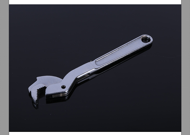 自锁多功能万用扳手 铬钒钢活动扳手 汽车维修大扭矩公制扳手