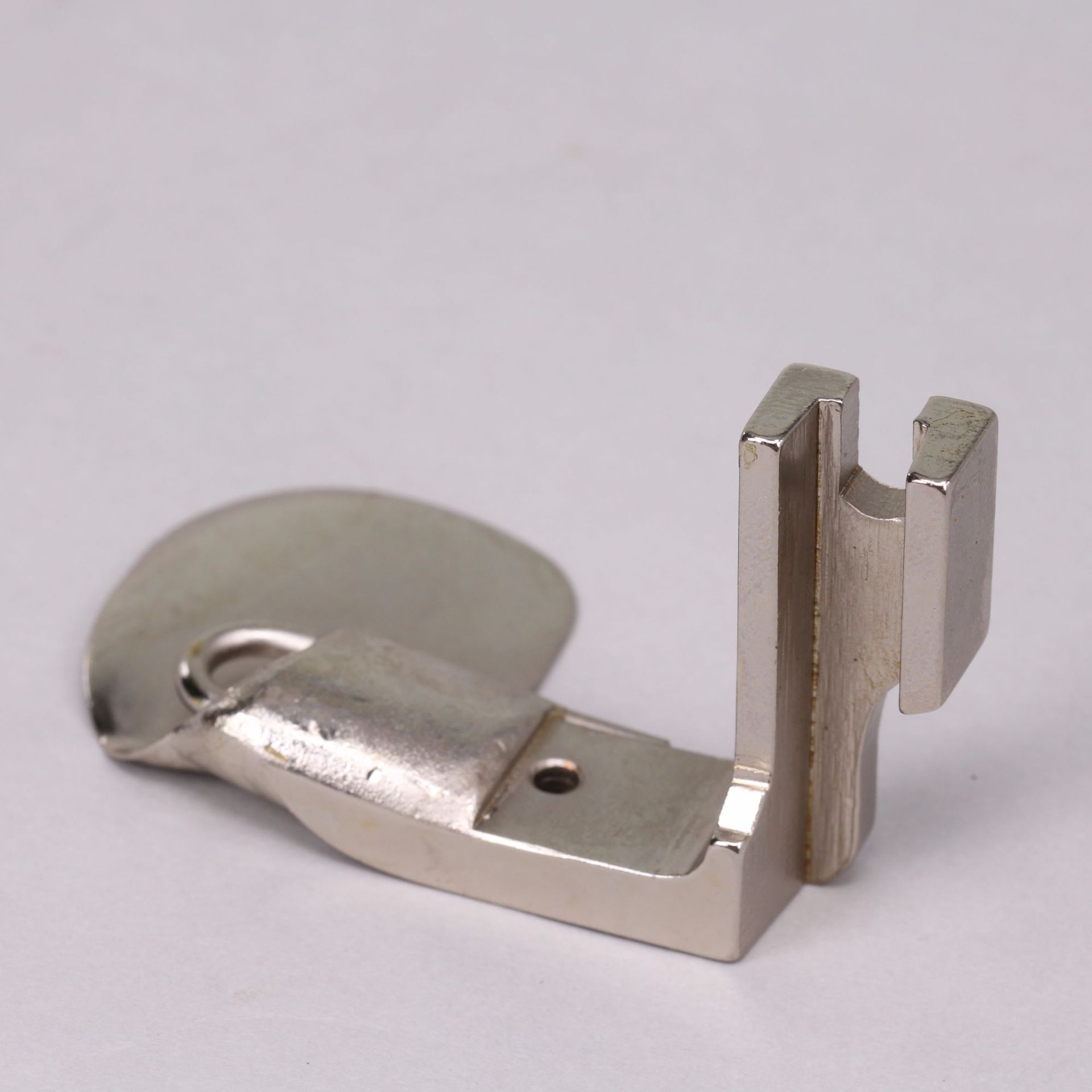 工业用单针平车薄料台湾厂卷边压脚490360 1/16 1/8 3/16 1/4