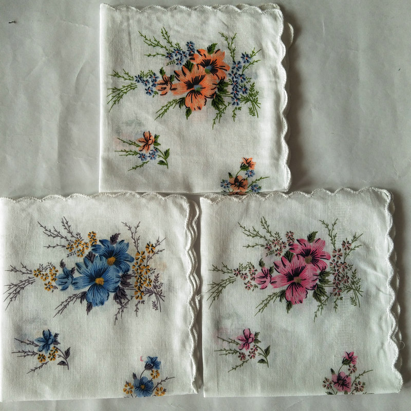 手帕现货批发 月牙手绢手绢 色织印花手帕厂家 小花女士棉手帕