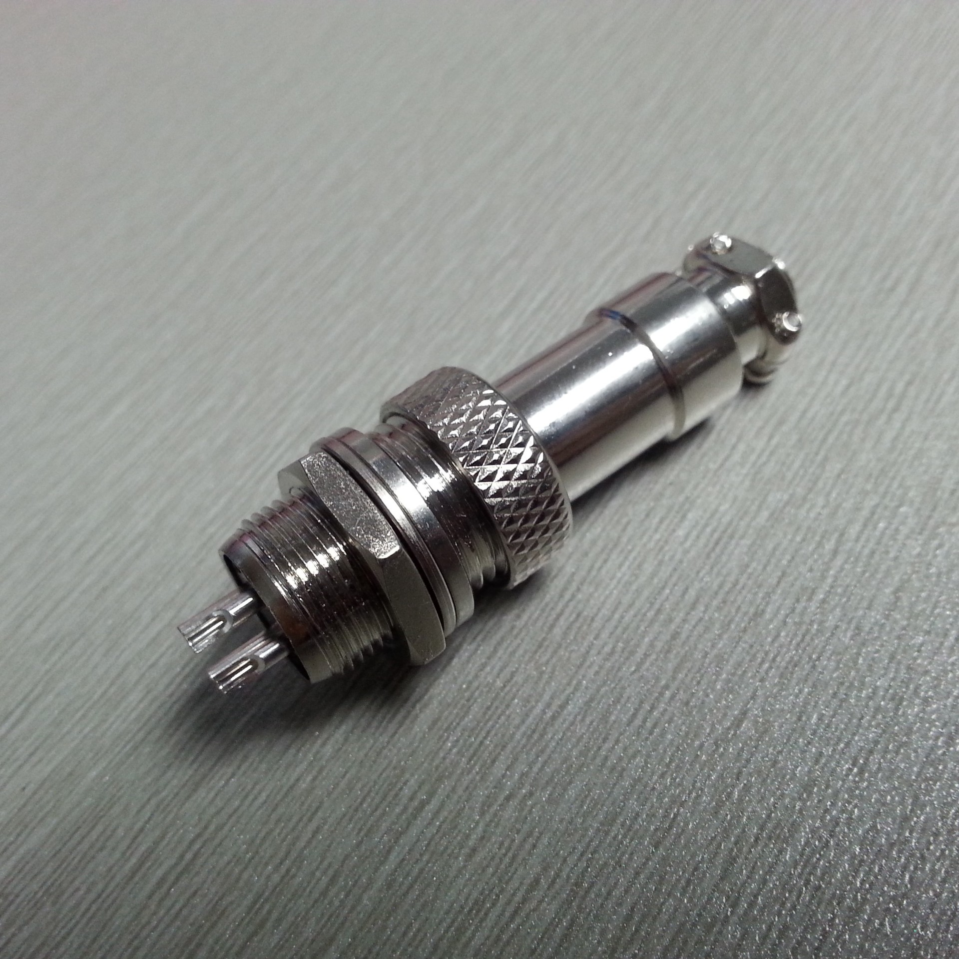 电缆连接器 航空插头 gx12-4p公头插座 4芯接插件 量多价优