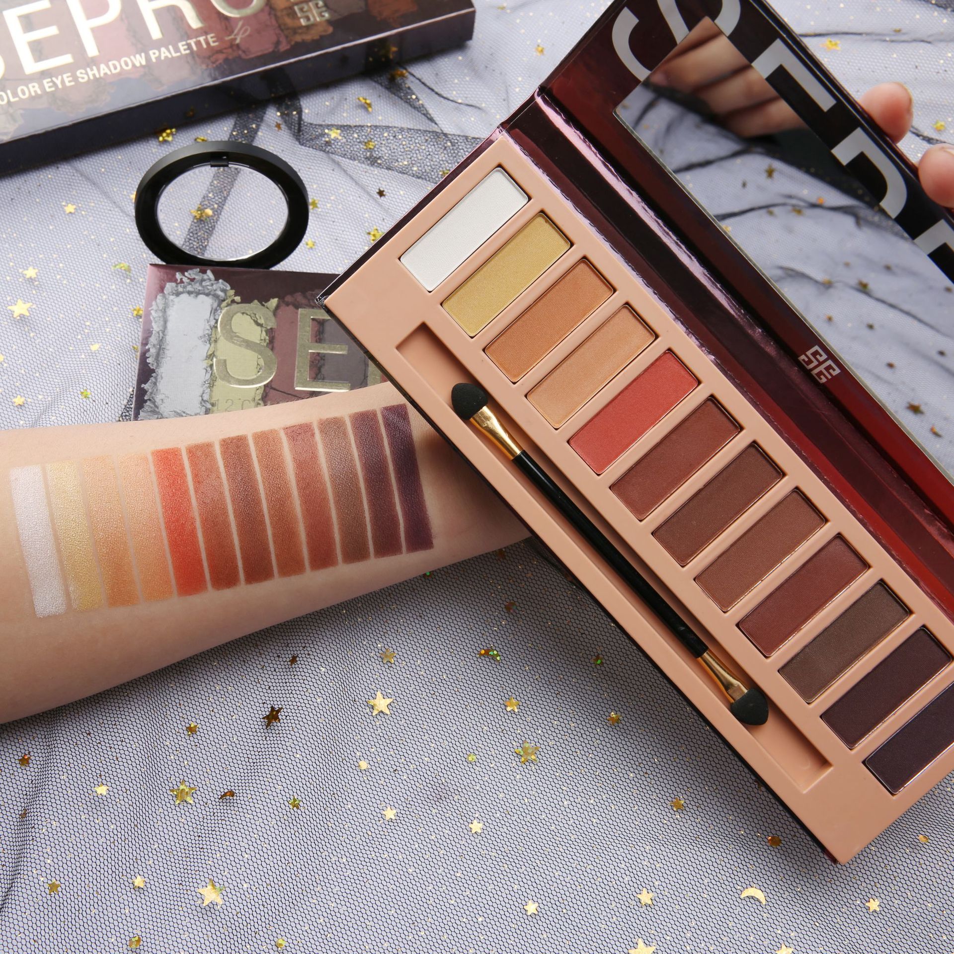 施珀妃12色珠光眼影盘 多色哑光眼影彩妆化妆品眼影盘工厂