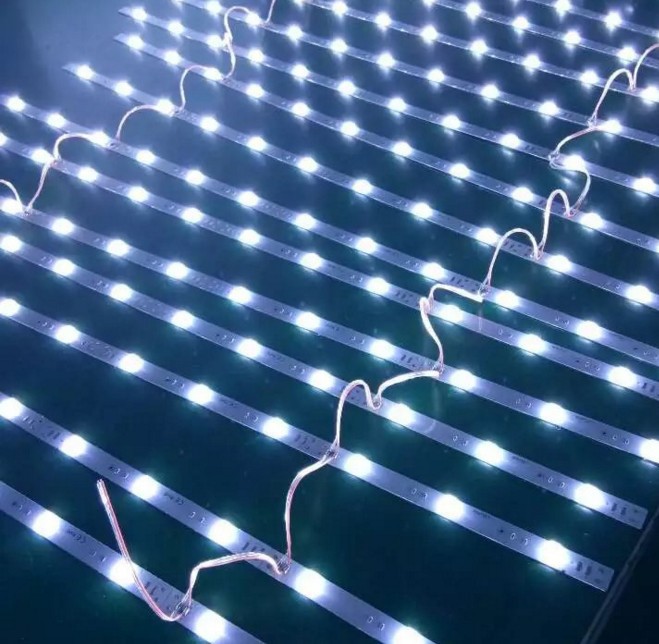 漫反射灯条 卡布3030灯条 工程款软膜天花led灯条