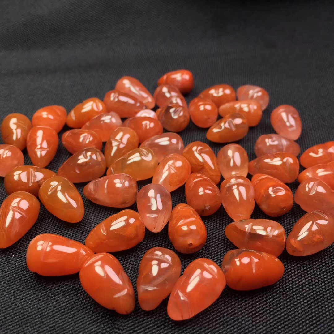 可塘珠宝厂家 天然川料南红玛瑙草莓耳坠手链配饰 diy配件