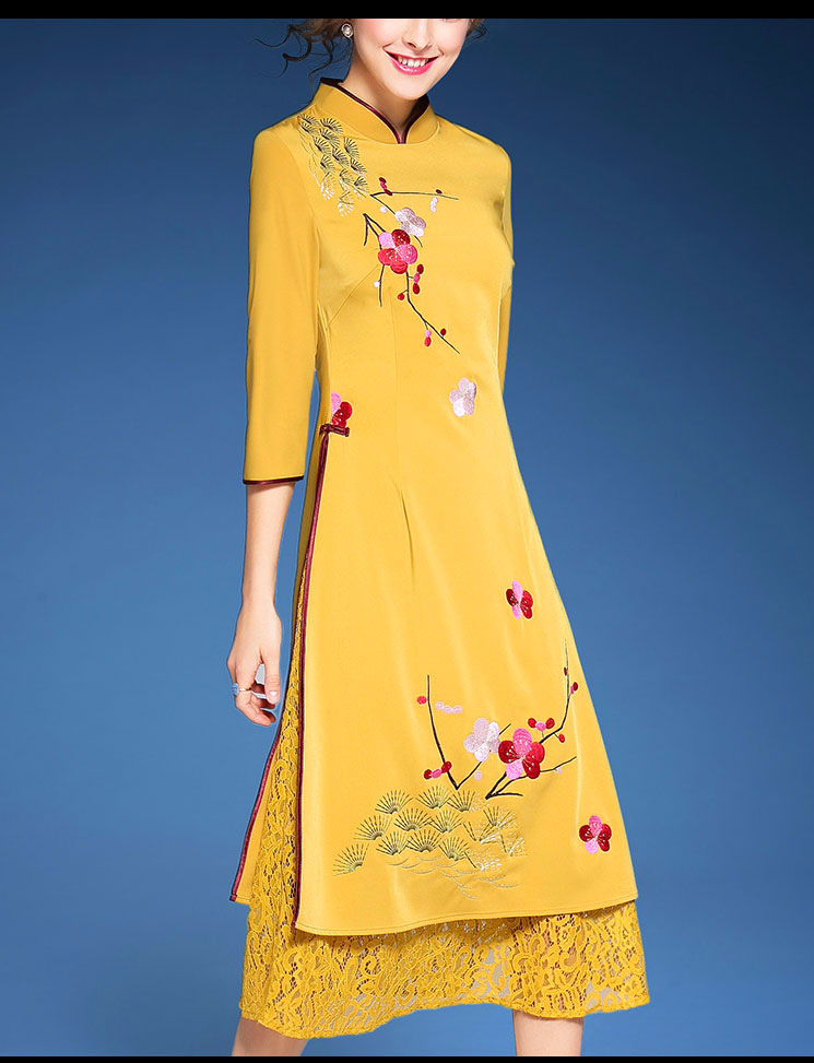 改良版旗袍中国风女装民族风复古开叉绣花中长七分袖2018春季新款