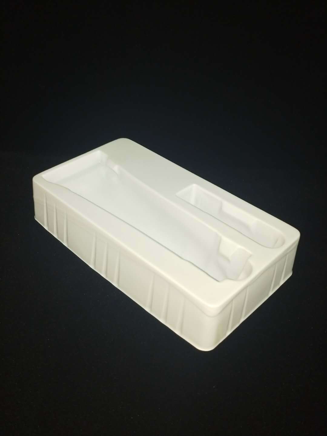 吸塑包装 ps白色亚光托盘无精点黑点吸塑内托 厂家直销