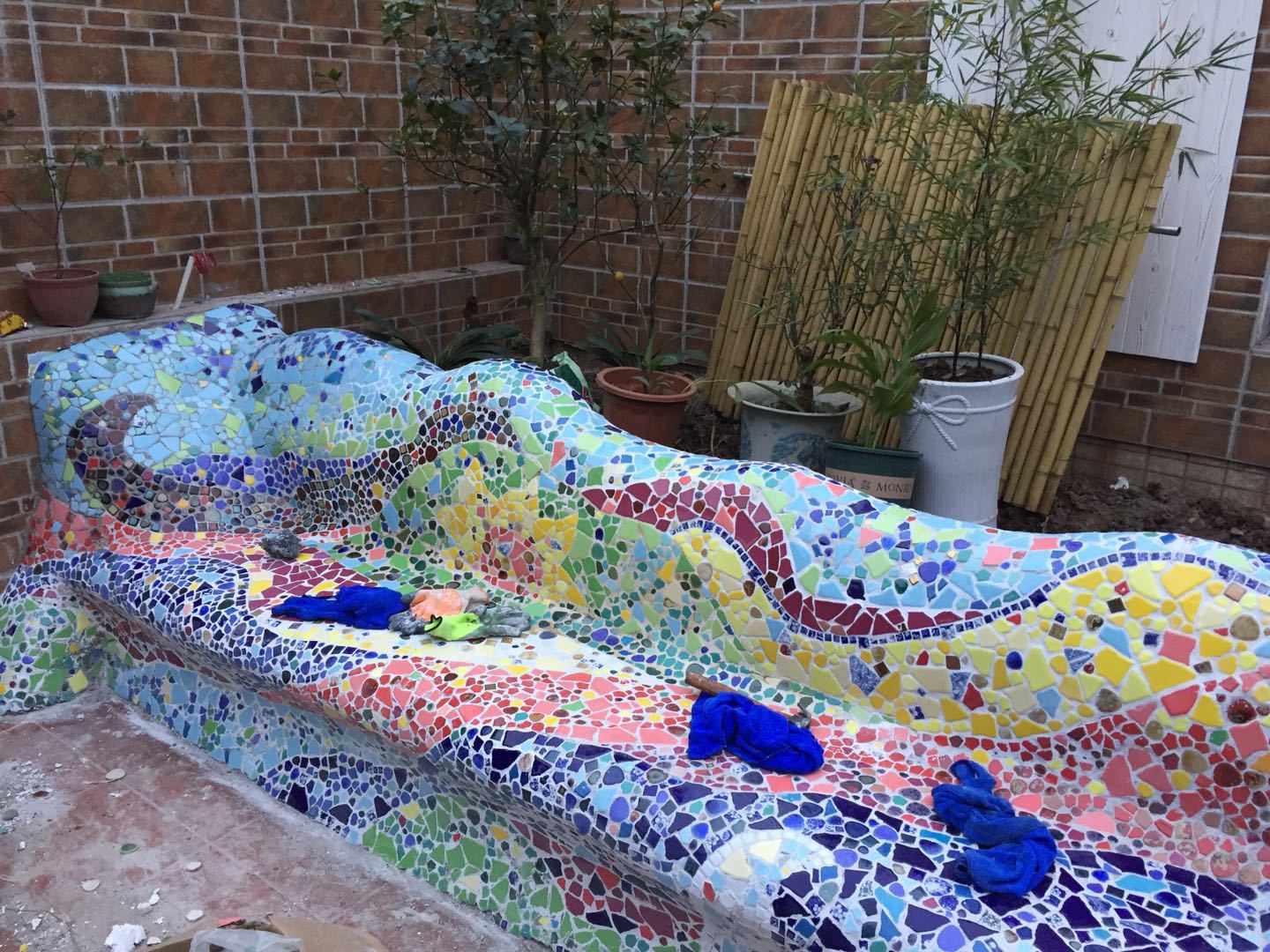 创意彩色陶瓷马赛克碎拼瓷砖diy卫生间瓷砖墙面碎片定制