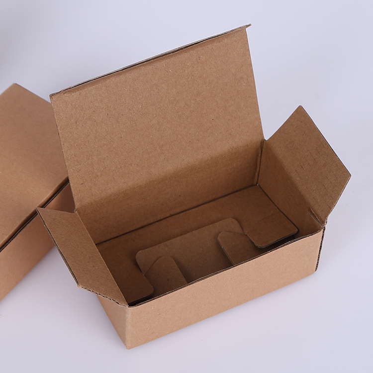 加厚折叠瓦楞纸盒 空白瓦楞包装纸盒 通用环保防摔包装盒