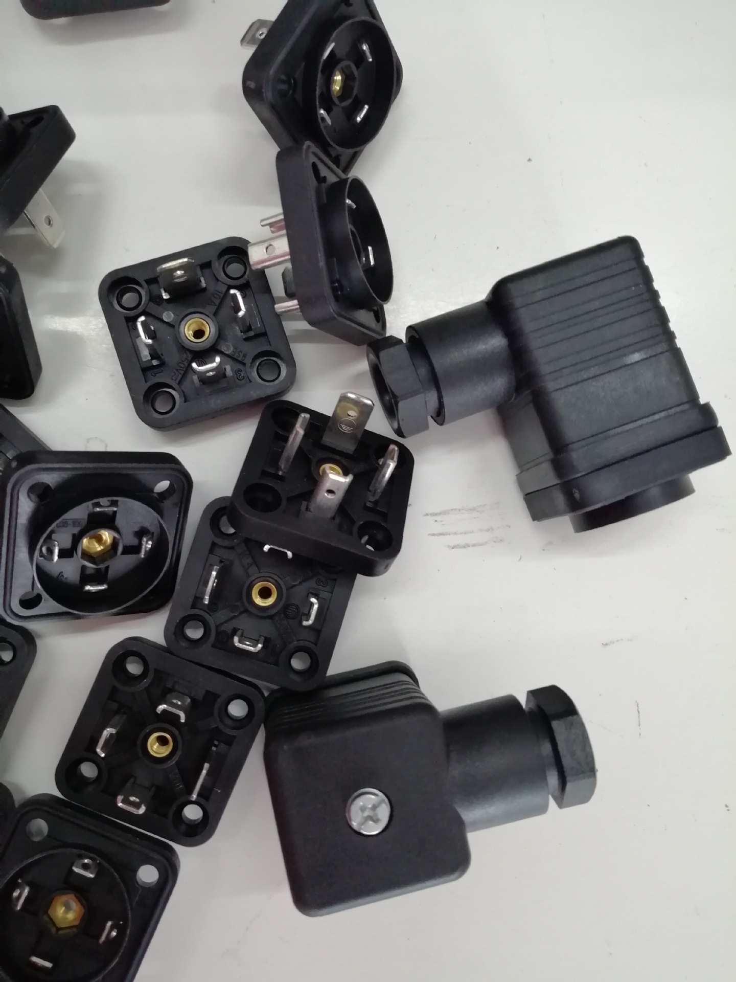 hirschmann 赫斯曼连接器gse3000 gdm3009