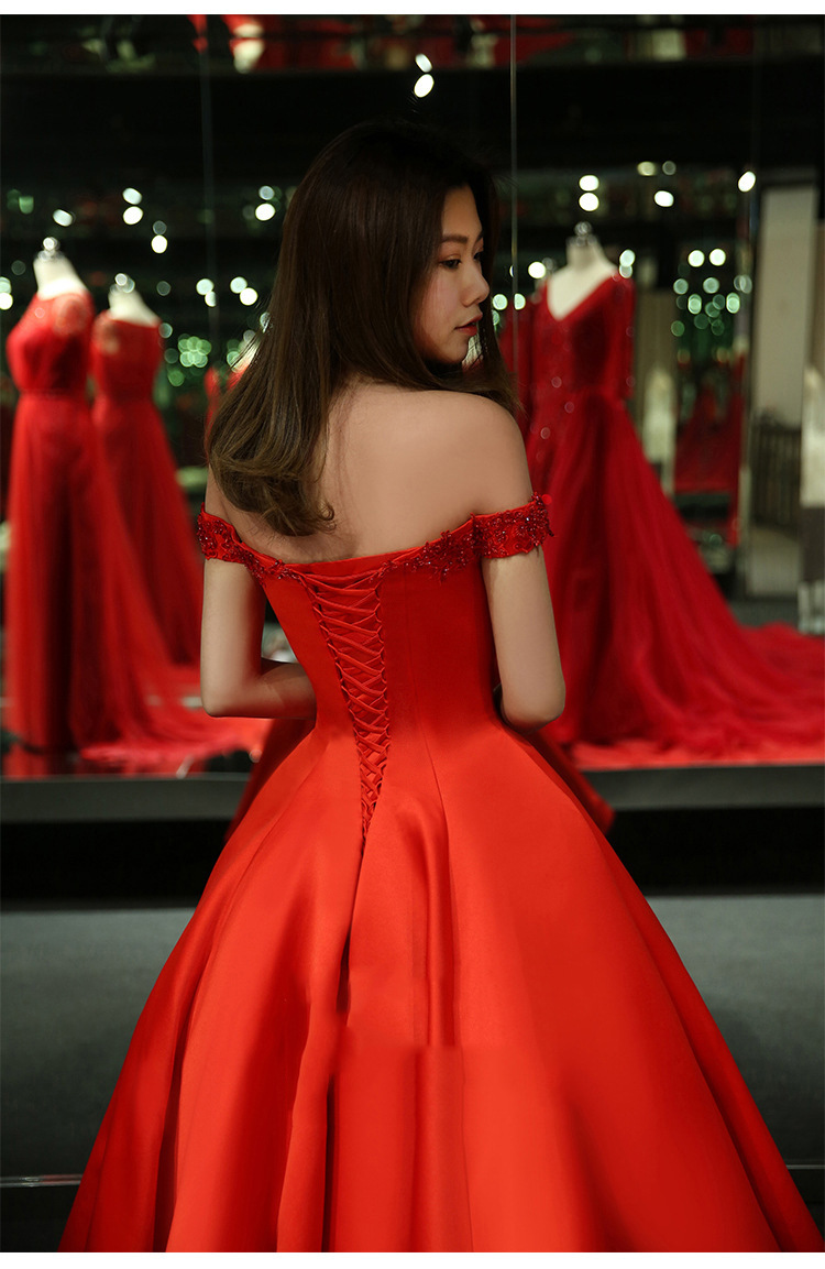 婚纱礼服18新款性感深v一字肩敬酒服手工珠绣排花缎面蓬裙摆礼服