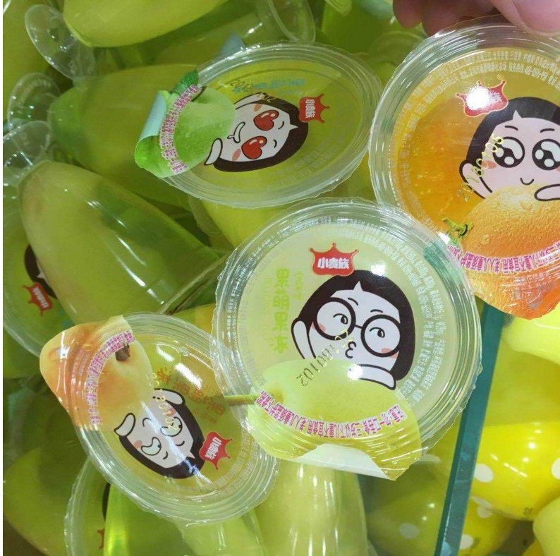酒杯形果萌果冻 带果肉一箱10斤 4口味造型果冻批发
