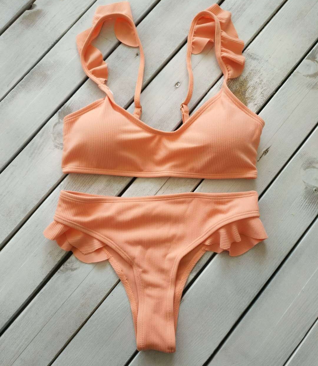 2019年新款欧美比基尼小清新荷叶肩带低胸针织纯色花边速卖通泳装