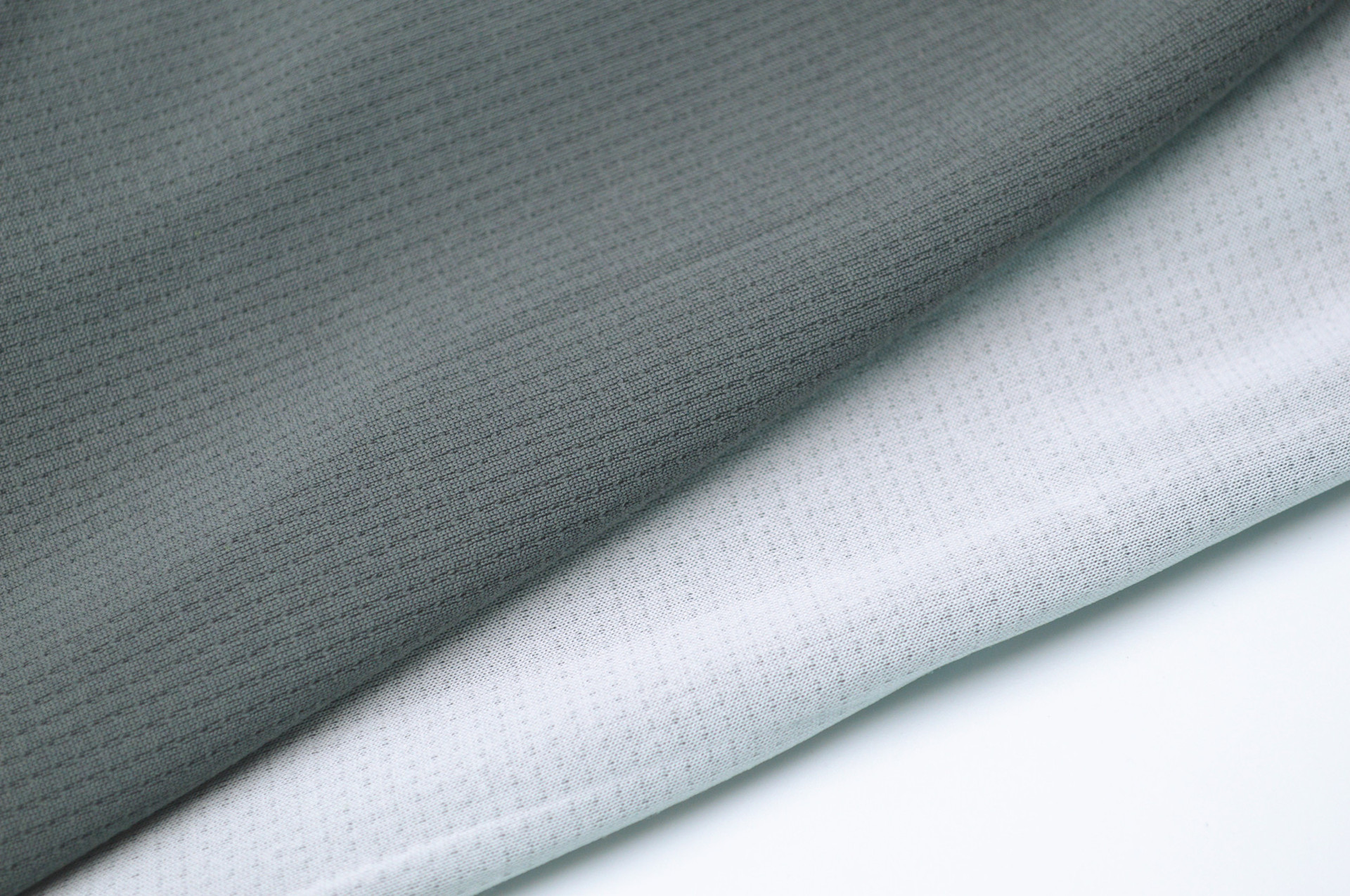 针织单向导湿布 丙纶网眼面料 创新环保功能性出口t恤polo衫面料