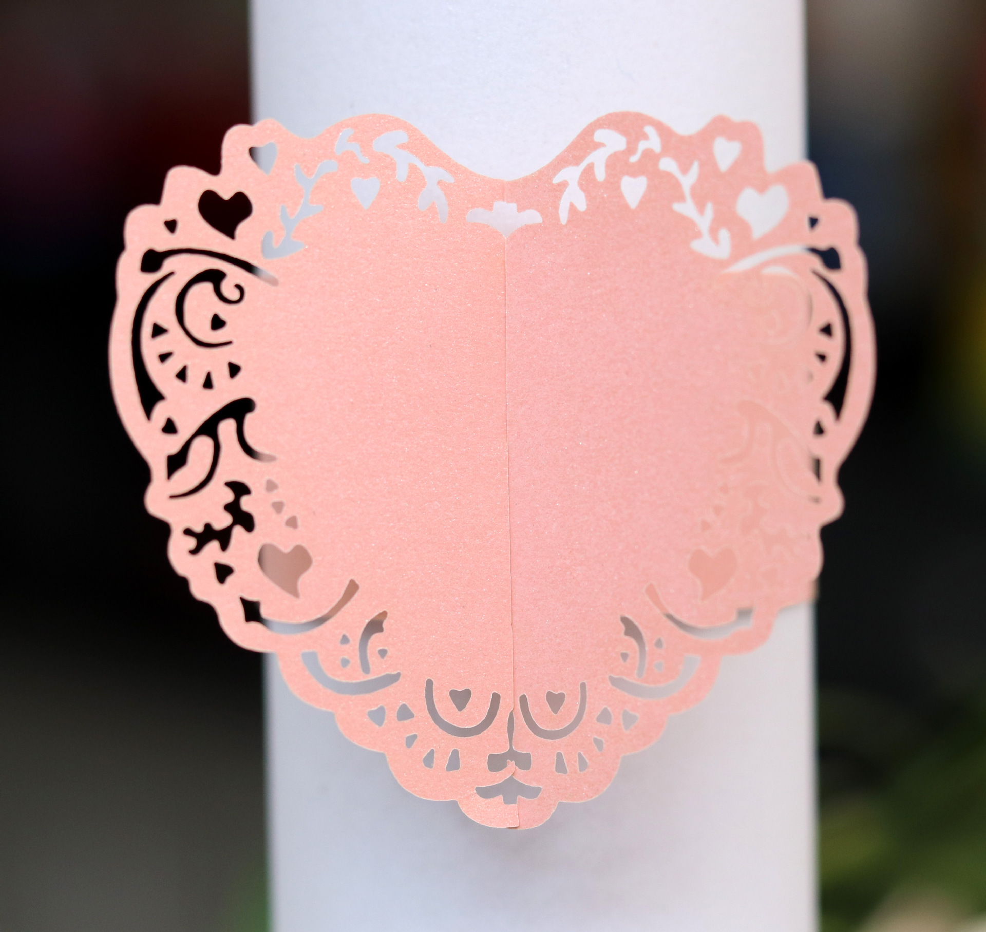 亚马逊现货立体漂亮小爱心毛巾扣 心形激光镂空纸环 酒店用餐巾扣