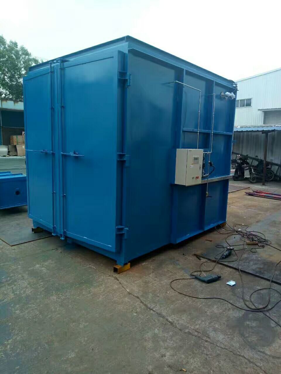 供应浙江省温州绍兴厂家定制挂具脱漆炉脱漆炉热洁炉剥漆炉碳化炉