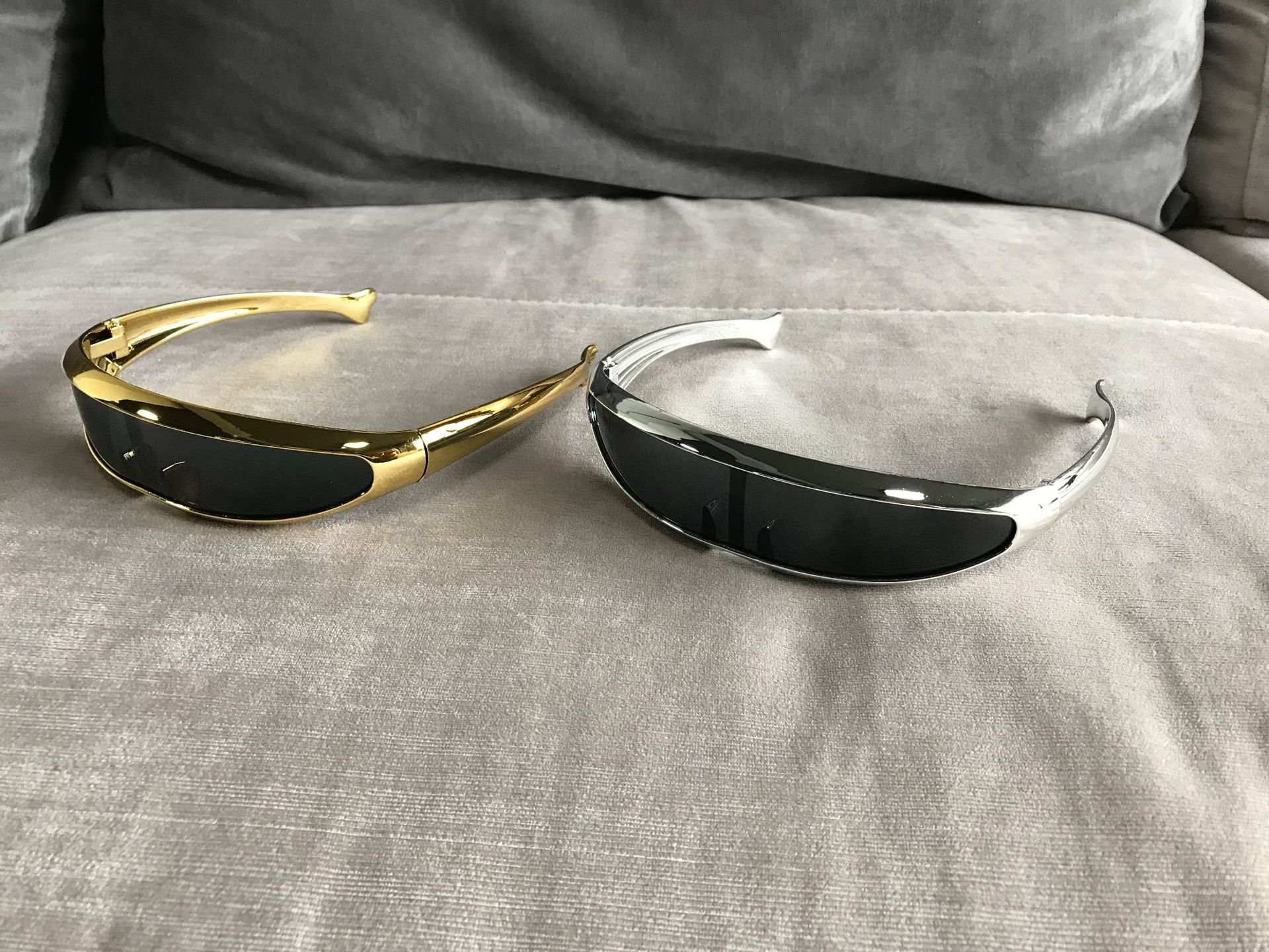 x战警个性太阳镜爆款激光眼镜炫酷连体真空ip电镀墨镜货源批发