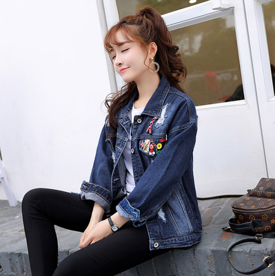 实拍现货2018年牛仔外套女宽松中长款长袖上衣口袋装饰品潮
