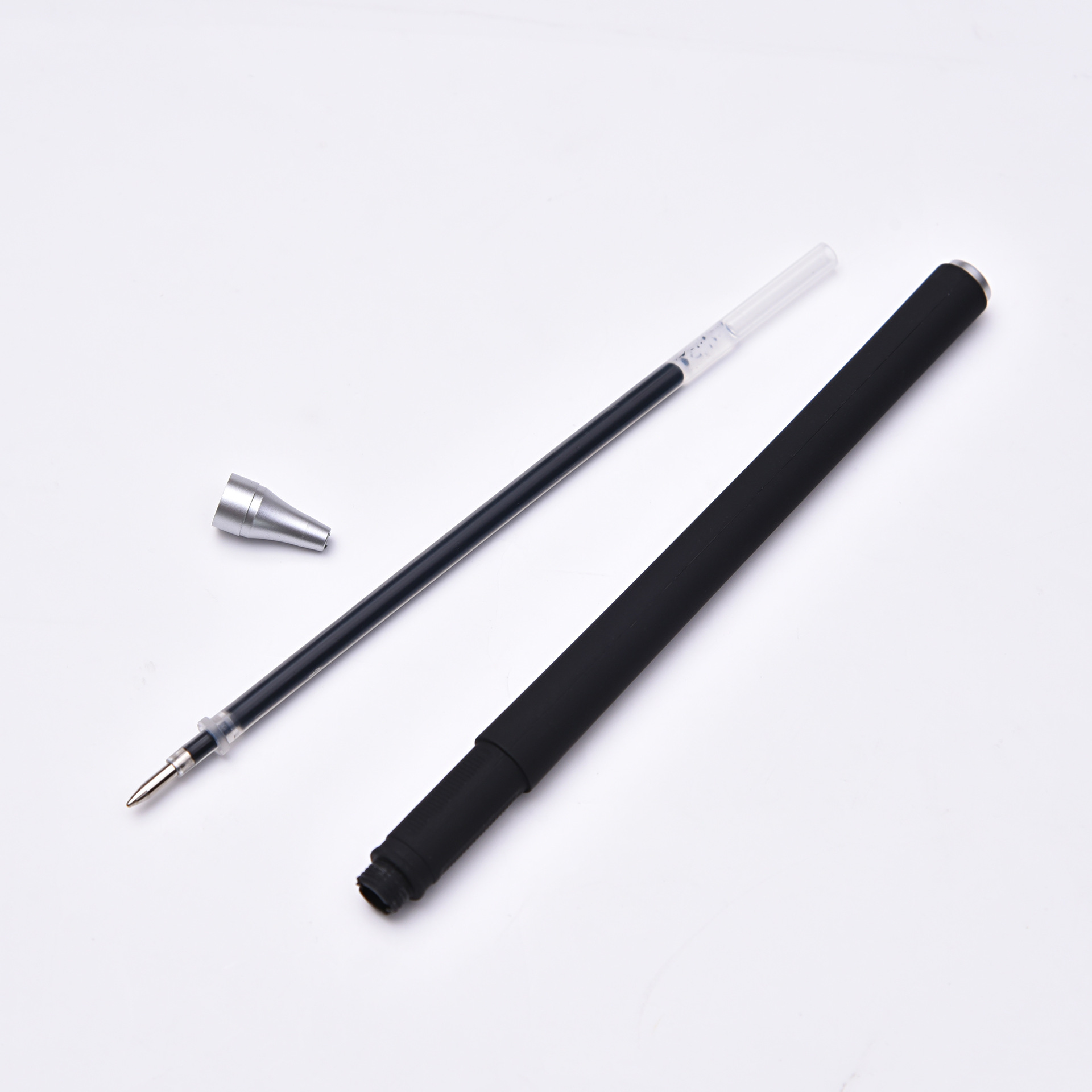 办公学习中性笔0.5mm子弹头水笔 签字笔碳素笔厂家直销