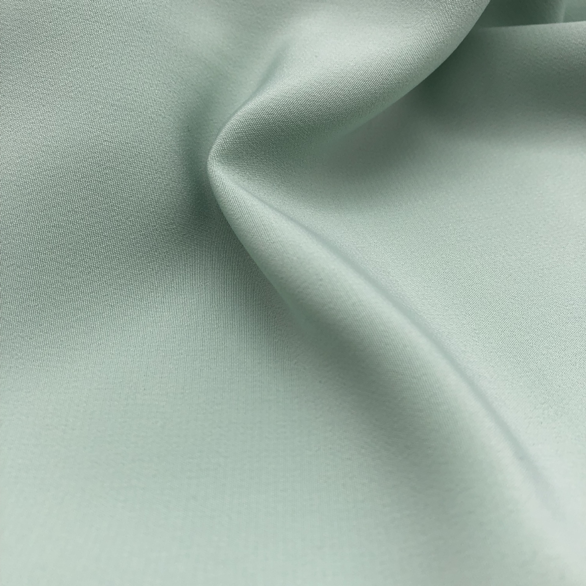 绉绒高丝宝 厂家直销细腻柔软春夏女装面料 时装里布