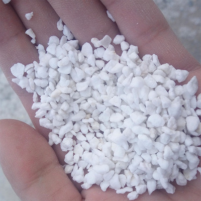 厂家供应园艺大颗粒珍珠岩育苗基质12-20目园艺大颗粒珍珠岩