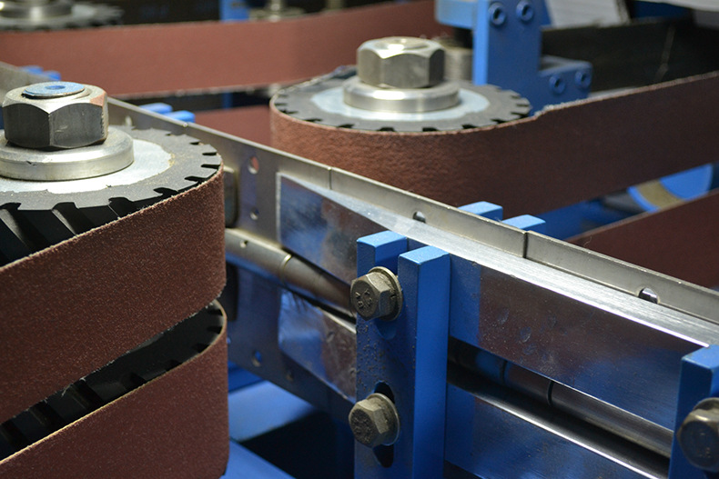 电动拉丝机 高速自动合页拉丝机 锁具 门合页抛光机 砂带机打磨