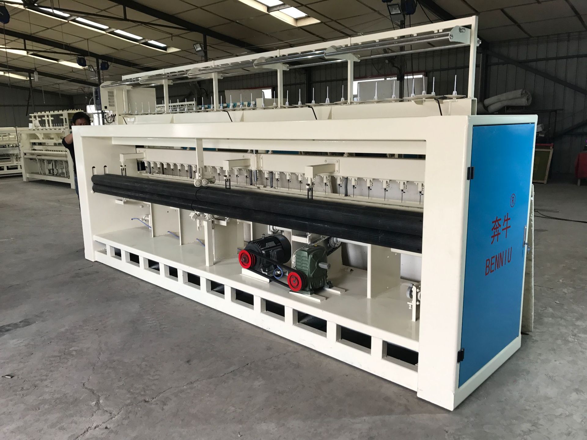 热销棉被机 1500-1大棚棉被缝纫机 自动引被机 大棚保温棉被机