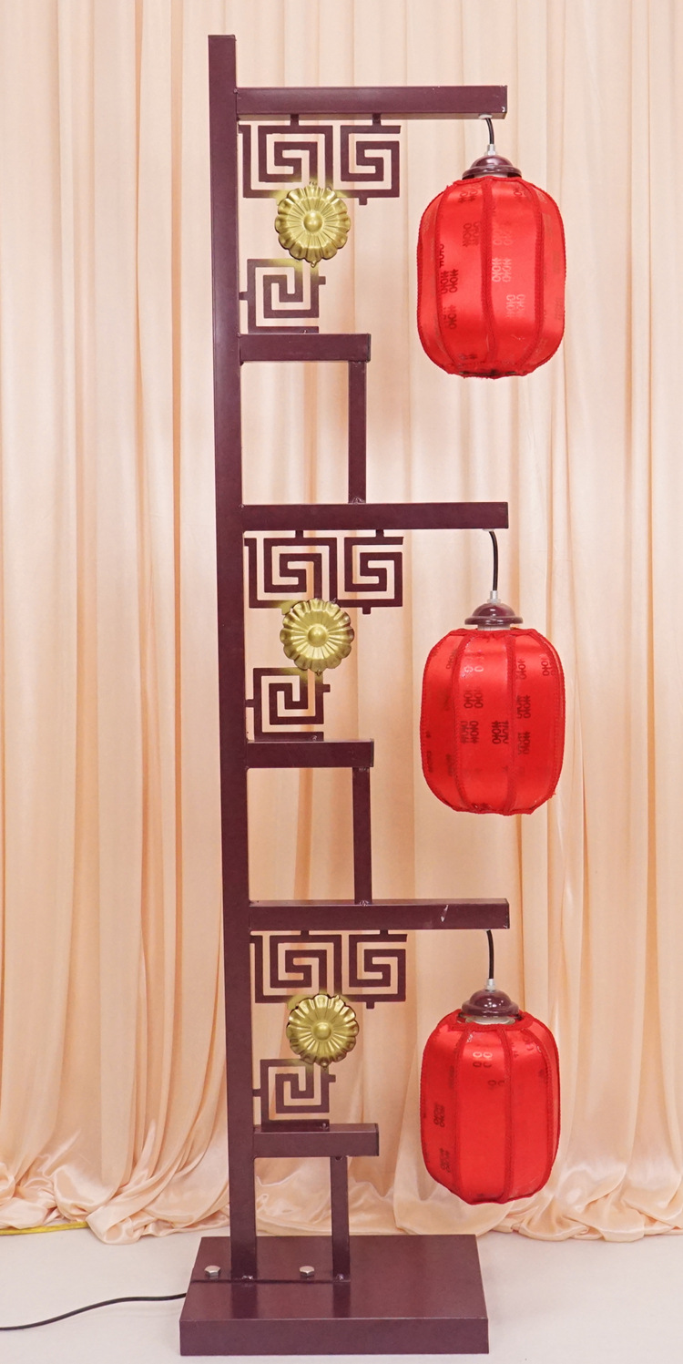汉唐婚礼仿古木艺三个灯笼路引红羊皮道具中式婚庆宫灯路引