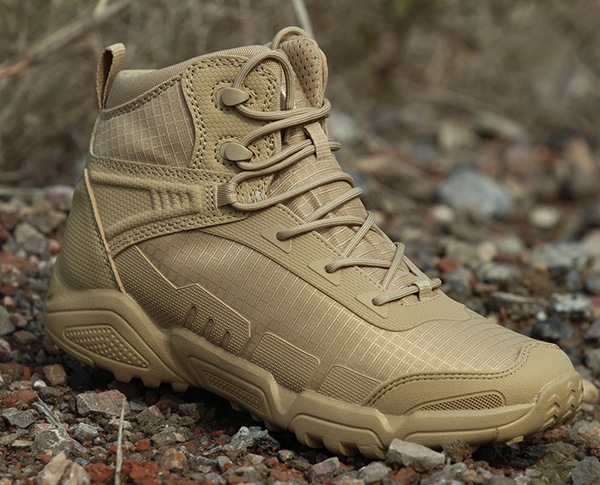 美式中低帮作战靴男特种兵野战沙漠战术靴军靴耐磨减震登山靴正品