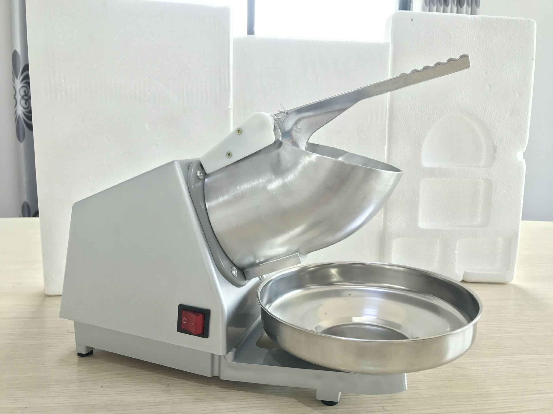 家用电动碎冰机 奶茶店冷饮店电动刨冰机沙冰机ice crusher-阿里巴巴