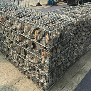 镀锌宾格石笼网箱雷诺护垫防洪护坡装石头铁丝网安全防护石笼网