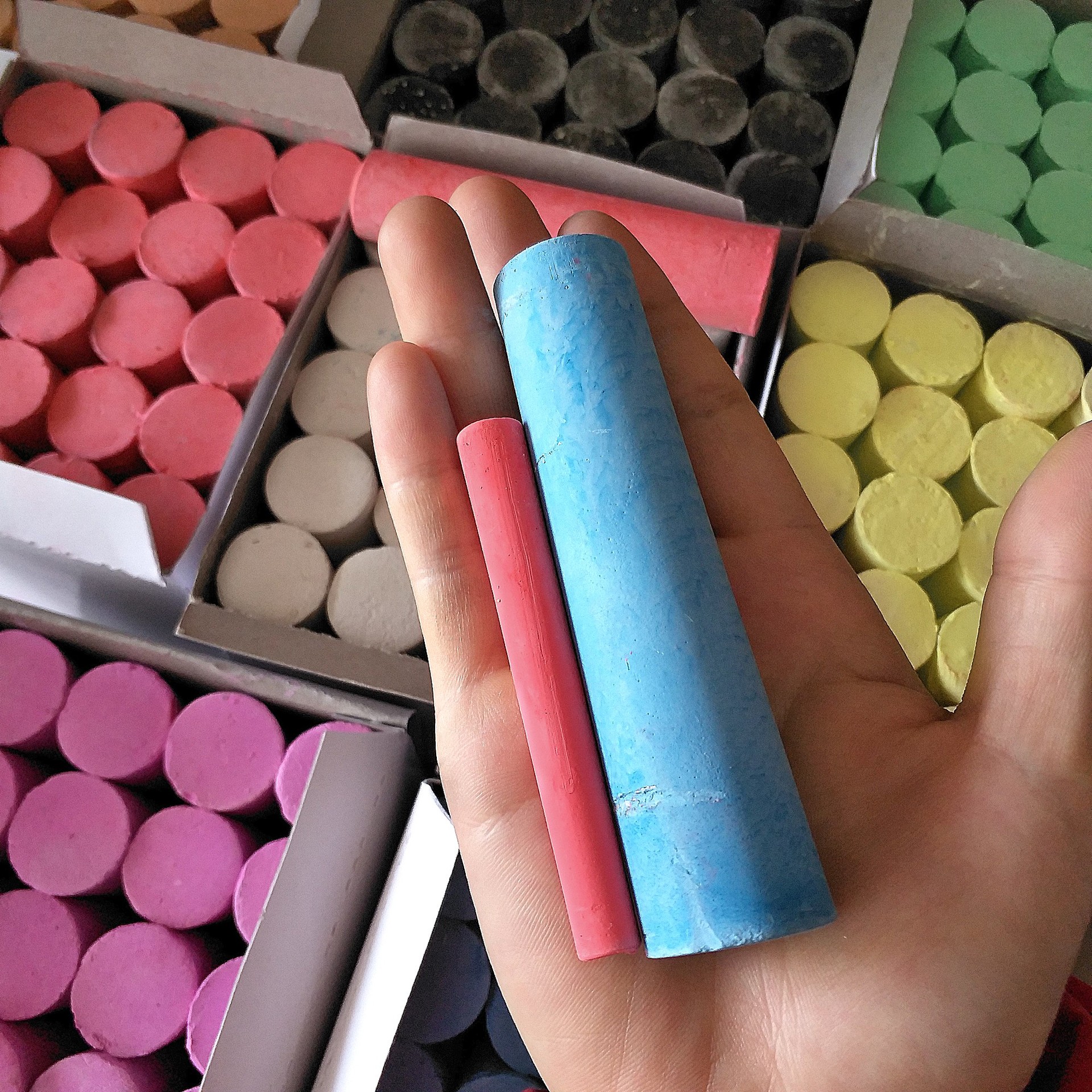 整箱16盒320支包邮 彩色大号粗粉笔木材工地钢铁船舶标记大粉笔