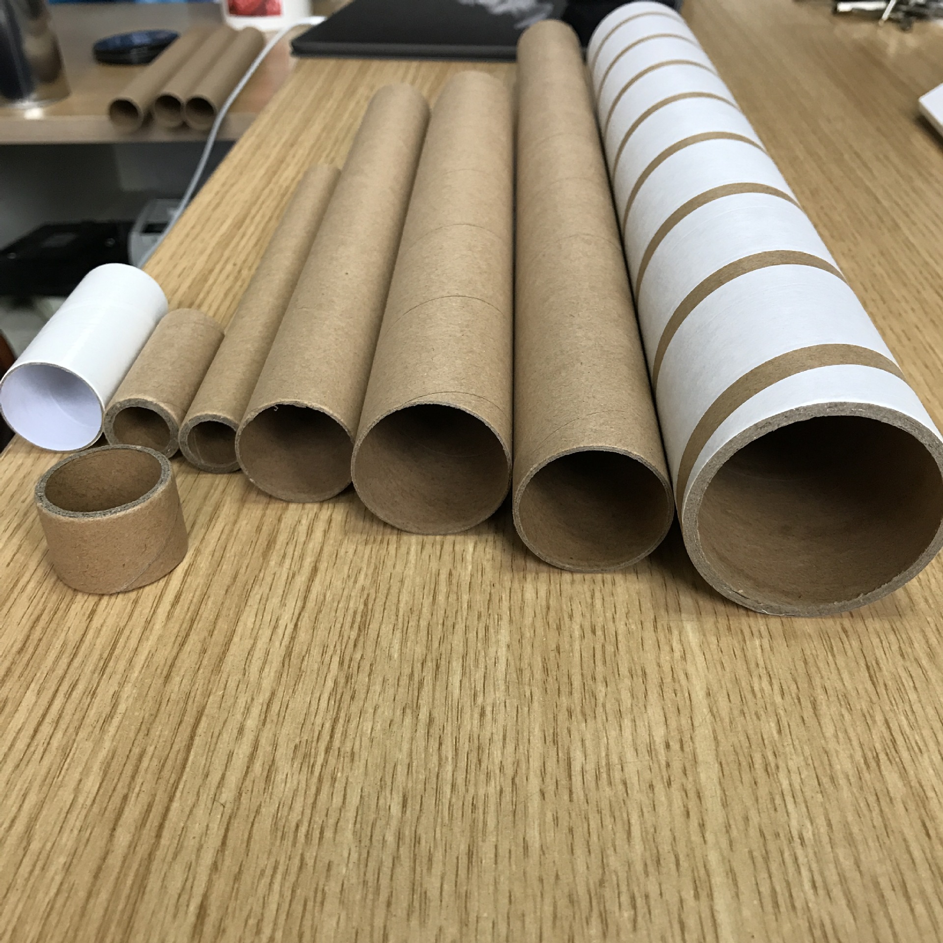 厂家供应 日本手摇旗旗杆 纸管高硬度 定做白色牛皮纸抗压 批发