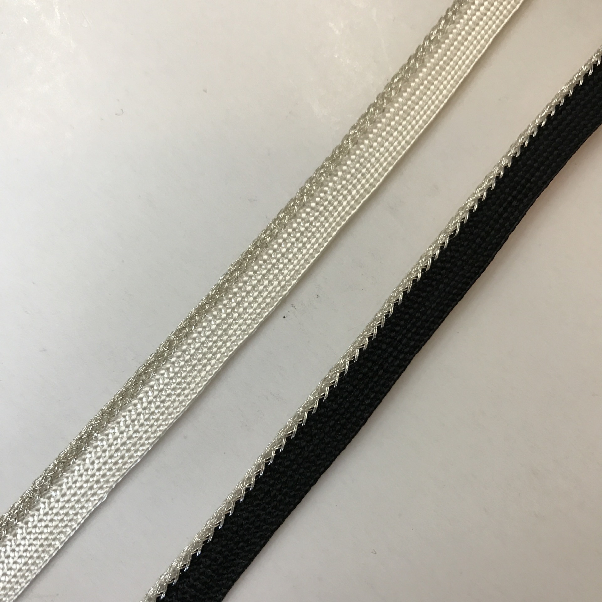1023#人造丝进口白金子母带滚边绳唧边条黑白包边带
