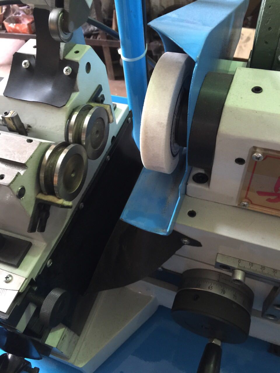 奥科正佳富信成冲子机加大滚轮头架可分开式滚轮头