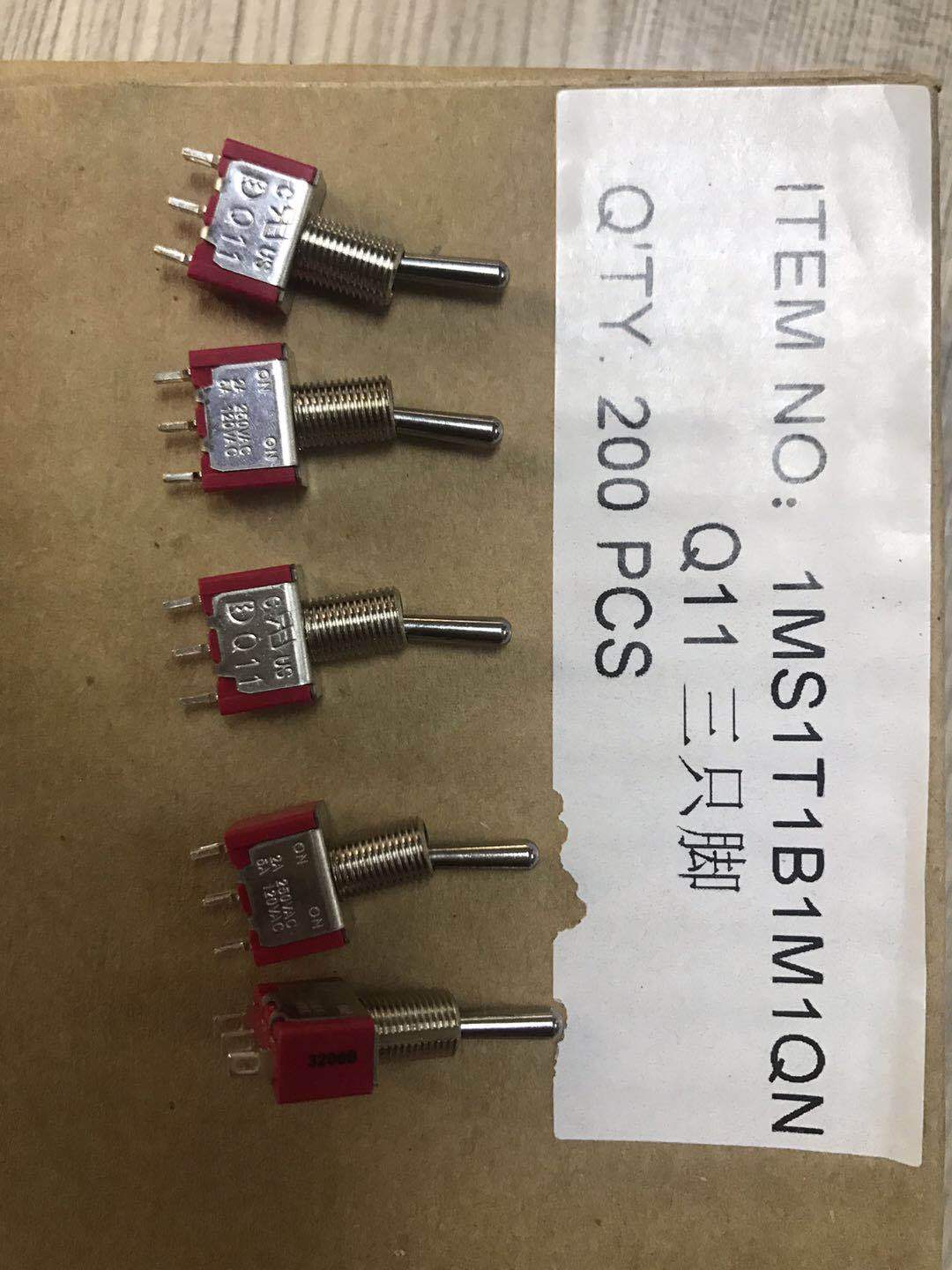 原装台湾德利威钮子开关 q11 t8013-sebq 三脚二档