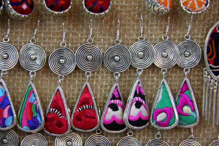 手工民族风苗银老绣耳环时尚复古水滴耳饰饰品苗绣刺绣耳环女