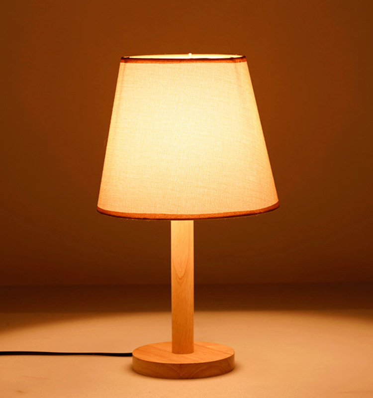 实木小台灯 北欧led卧室床头灯 现代简约温馨实木灯原木质小台灯