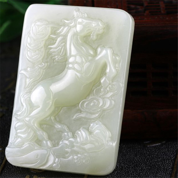 和田玉生肖马挂件白玉马吊坠马上有钱牌子 玉器玉马吊坠玉