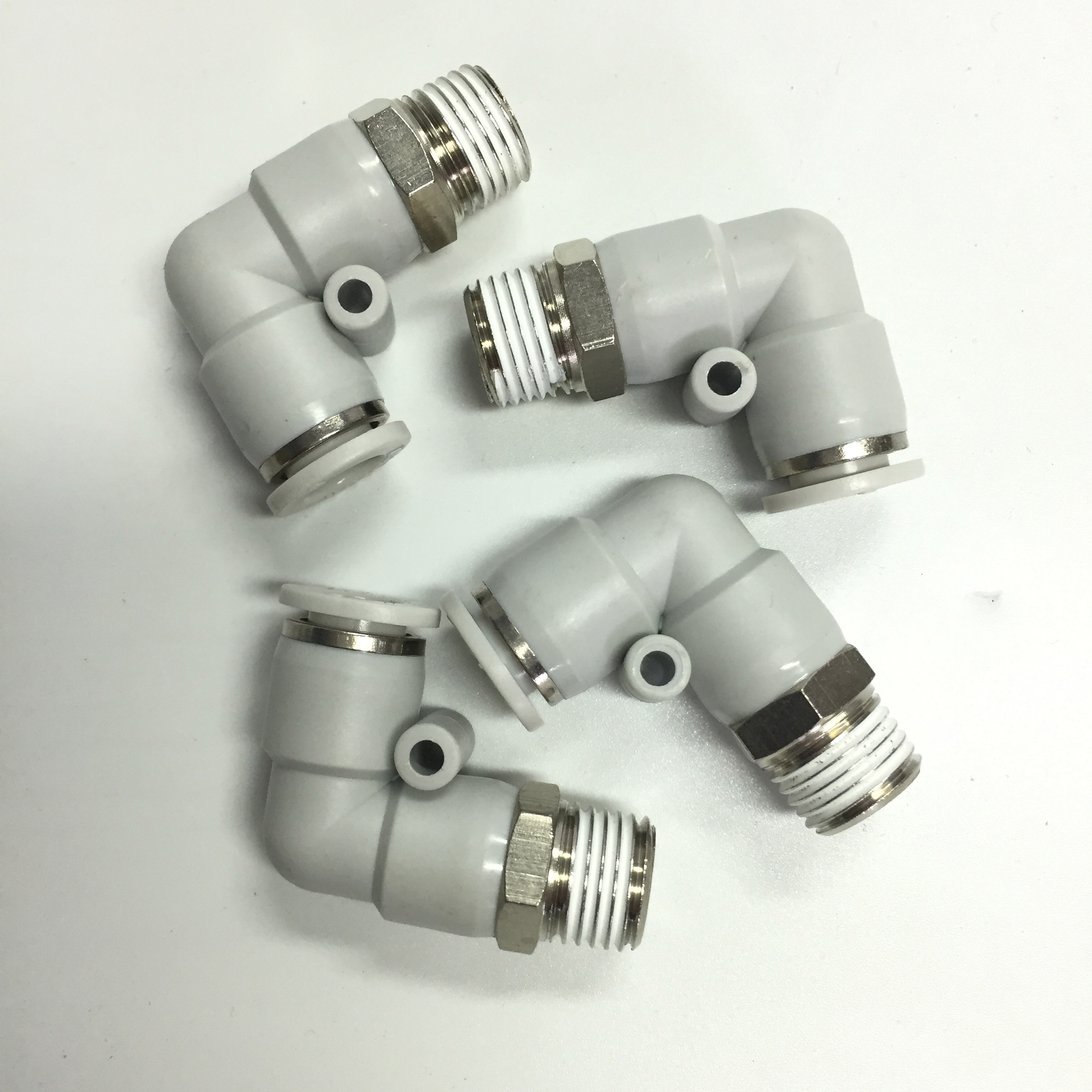 isaiah以赛亚螺纹直角接头气动接头快插式气动管接头ipl802a