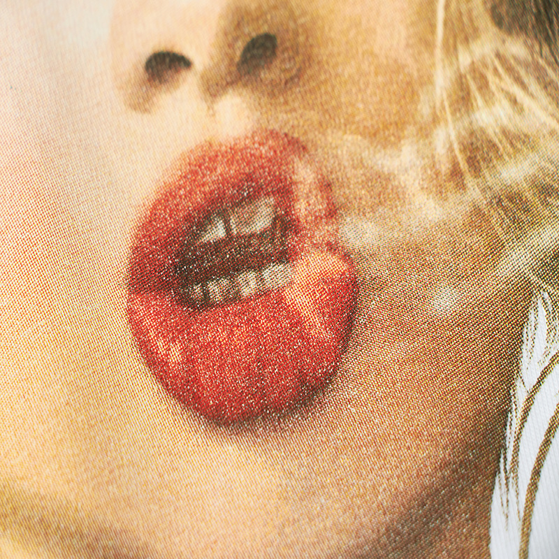 欧美潮牌纯棉短袖连衣裙小女生吐烟圈印花情侣装短袖男女圆领t恤