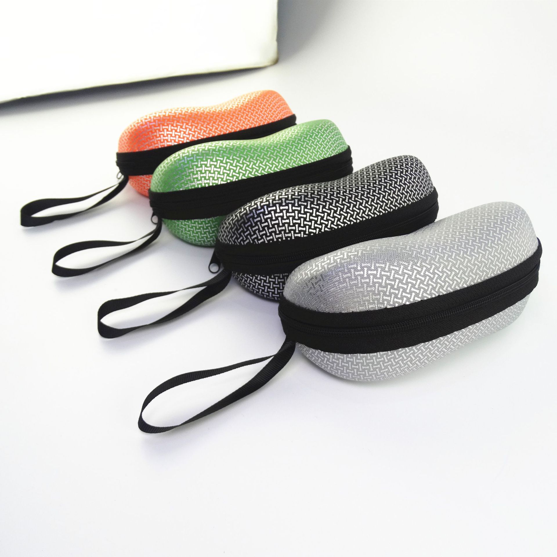 墨镜太阳镜眼镜盒批发眼镜布眼镜袋运动户外纯黑定做定制logo商标