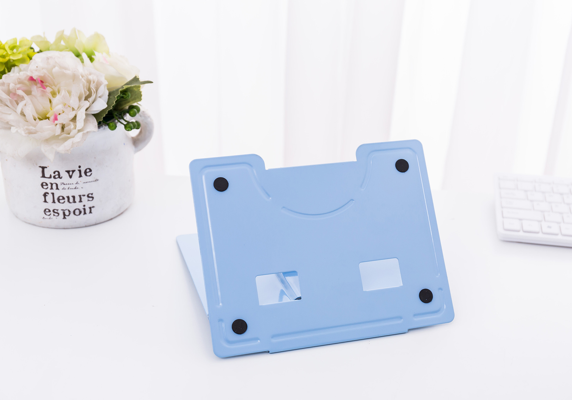 爆款学生桌面看书架护眼阅读架可折叠金属卡通书立架可来图片定制