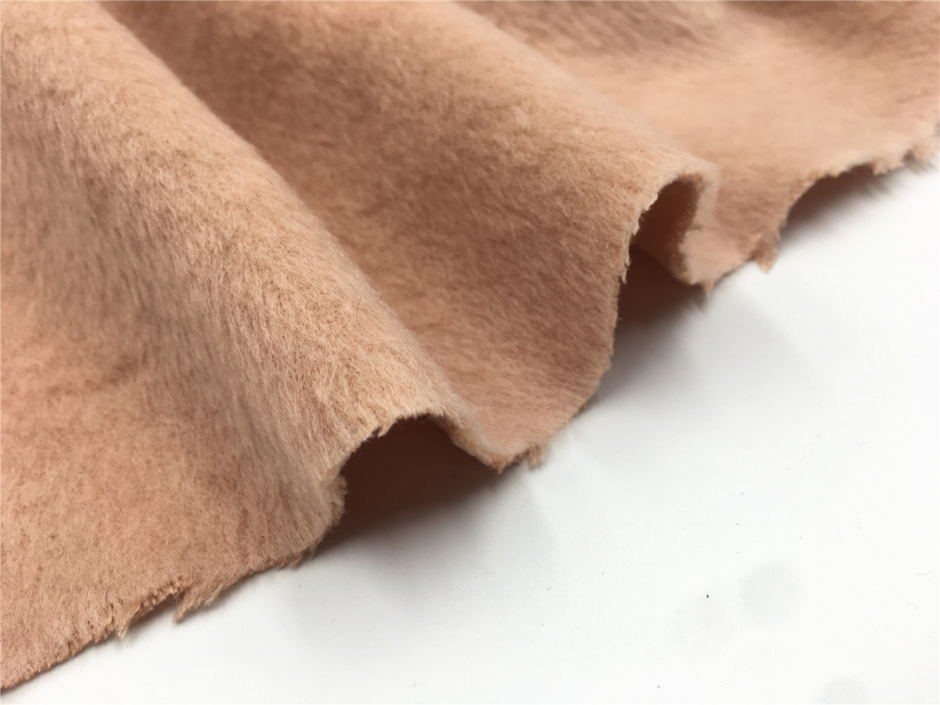 白色阿尔巴卡大衣呢外套羊绒面料 单面长毛羊毛呢面料 新款现货